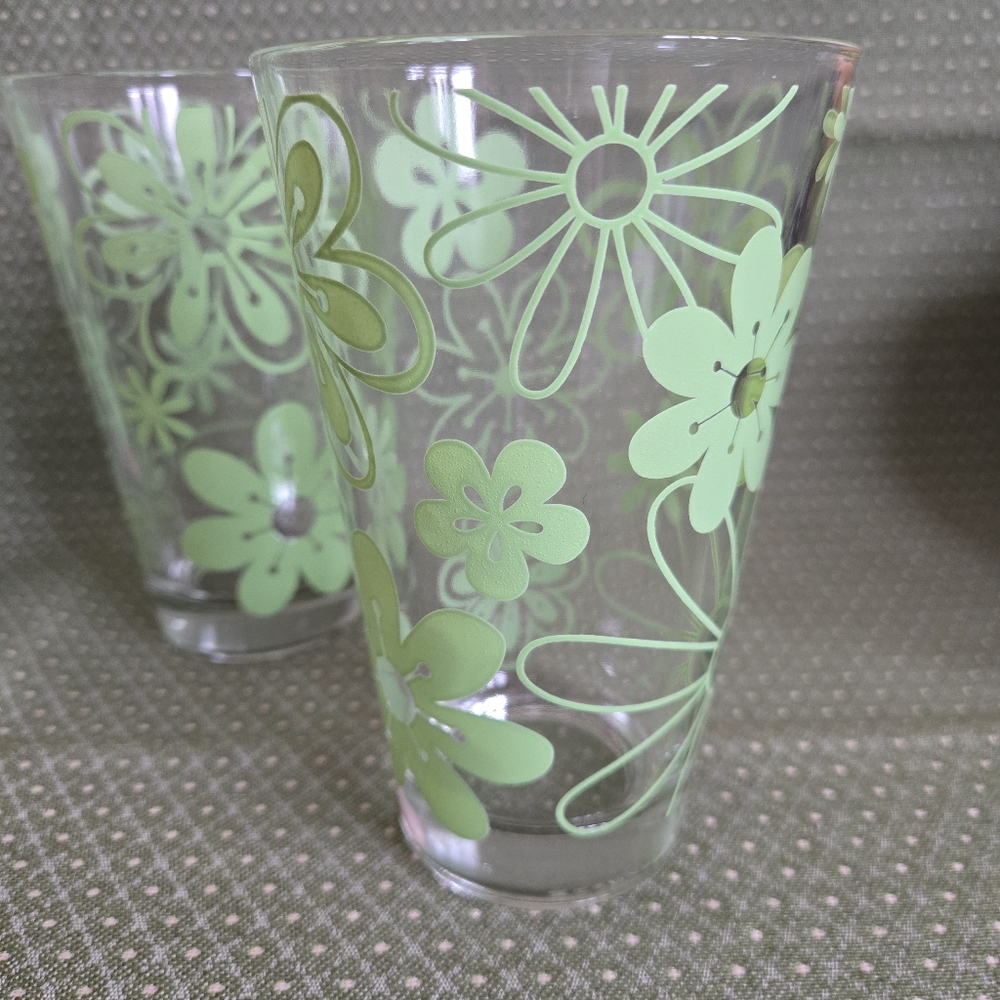 Cerve Floral Glass Tumblers Set of 4 Green Flower Design Vintage